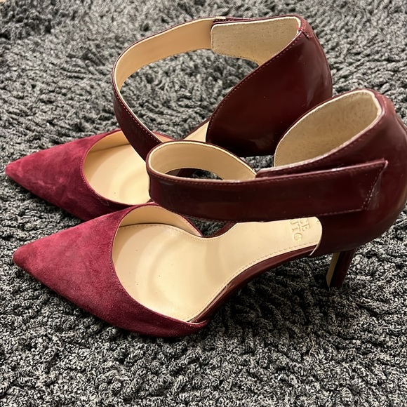 Vince Camuto Heels - Picture 5 of 6